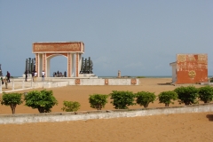 BENIN 2 010